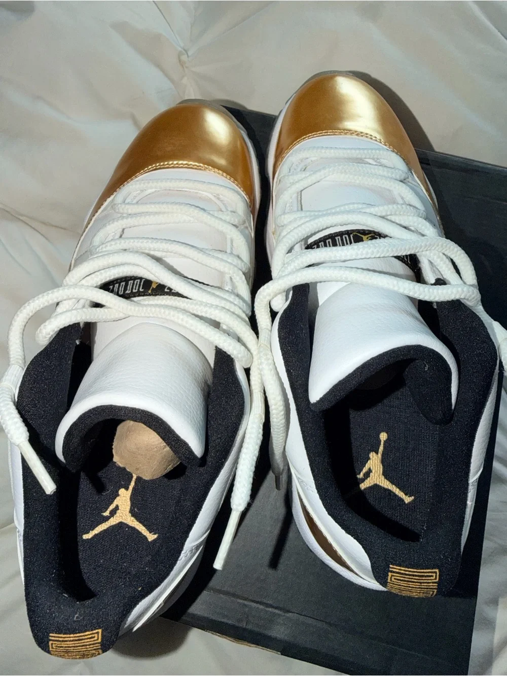 Air Jordan 11 Retro Low Closing Ceremony Metallic Gold Men’s 8.5 OG Box